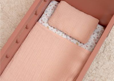 Cama de muñecas con textiles Little Dutch